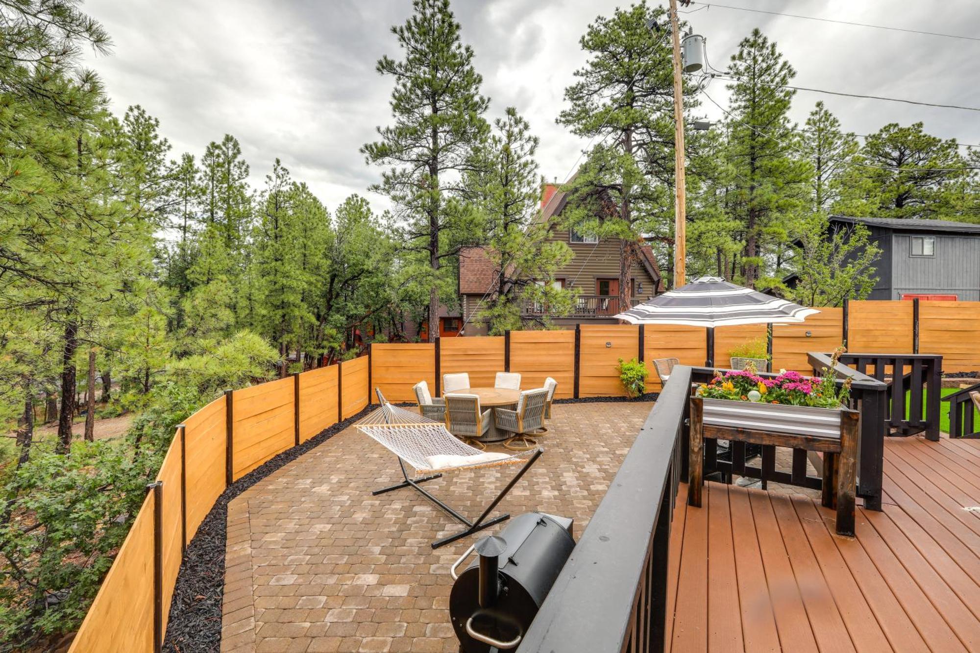 Munds Park Cabin With Poker Room And Wraparound Deck! Екстериор снимка